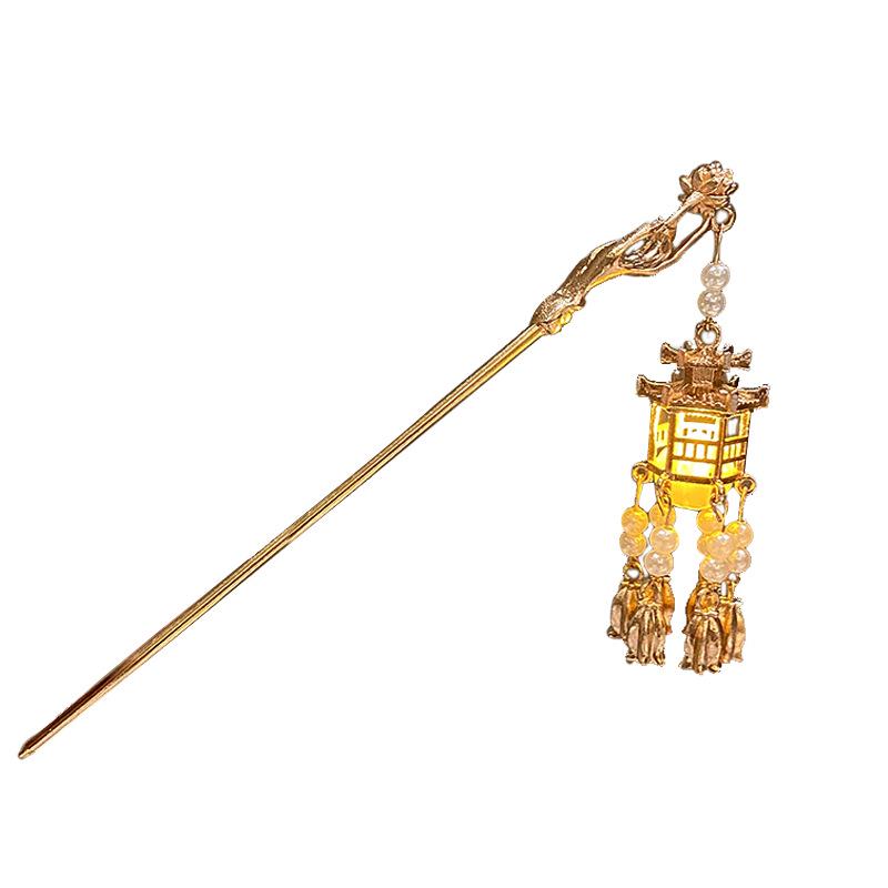 Children's Glowing Tassel Lantern Hairpin - Ancient Style Hair Bun Accessory for New Year's Hanfu Headdress.