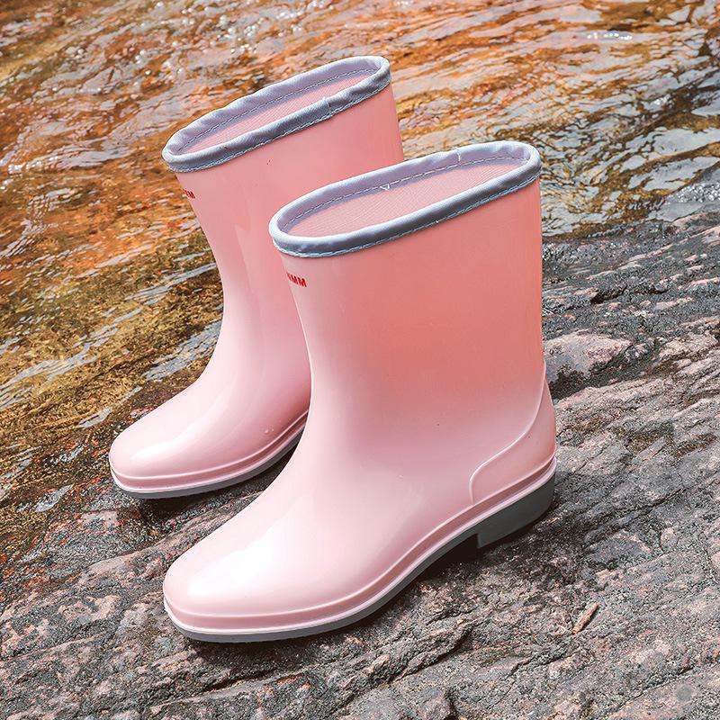 Women's Mid-Tube PVC Anti-Slip Rain Boots - New Waterproof Rubber Shoes
