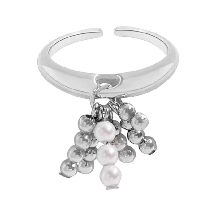 

Sophisticated Stainless Steel Tassels Rings Adornment With Beaded Details Ideal For Fashion Forward Women