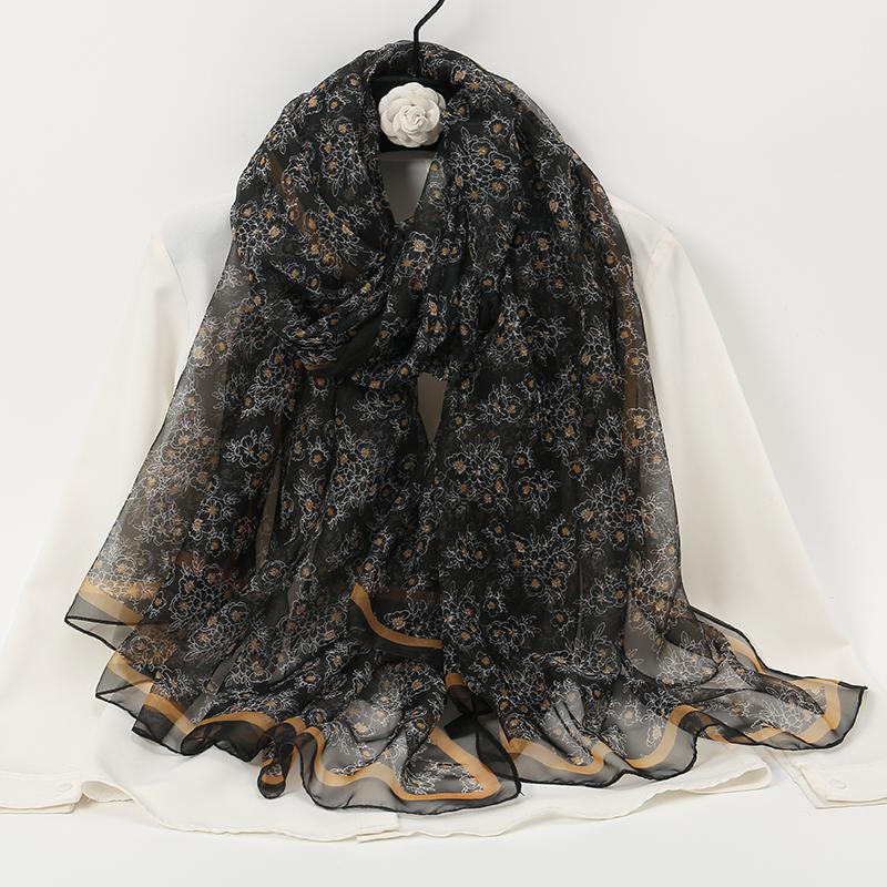 New Luxury Printed Silk Scarf Women Scarves Bufandas Summer Beach Shawls Foulard Flower Design Long Neck Scarves Hijabs