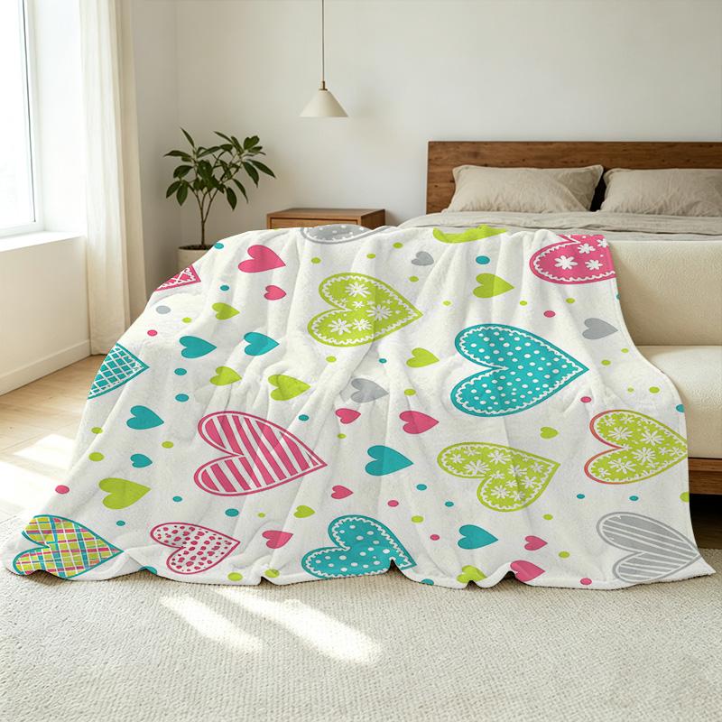 Heart Series Fleece Blanket Soft Warm Cozy Throw with Hemmed Edges, Vibrant Colors, Ideal for Living Room Sofa, Home Lounge, Valentine's Day Gift