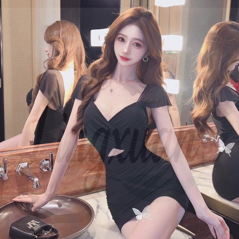 Sizzling Hot Girl V-Neck Backless Mesh Dress - Slim Fit, Hip-Hugging Mini Skirt