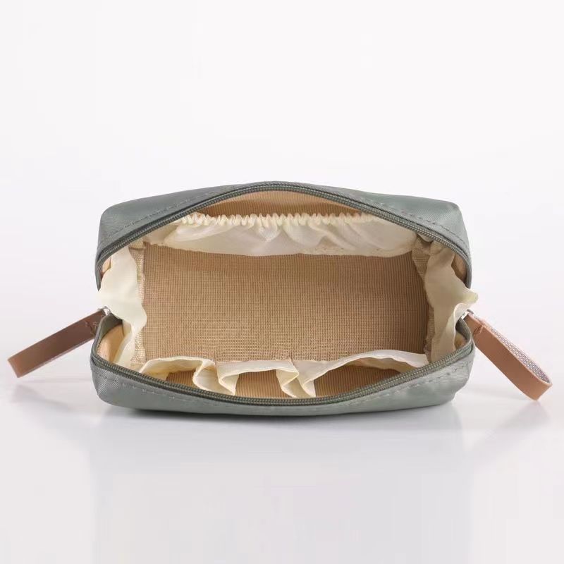 1PC Portable Women Makeup Bag Cosmetic Bag Coin Pouch Storage Bag Mini Lipstick Bag Small Bag Toiletry Bag Organizer Case