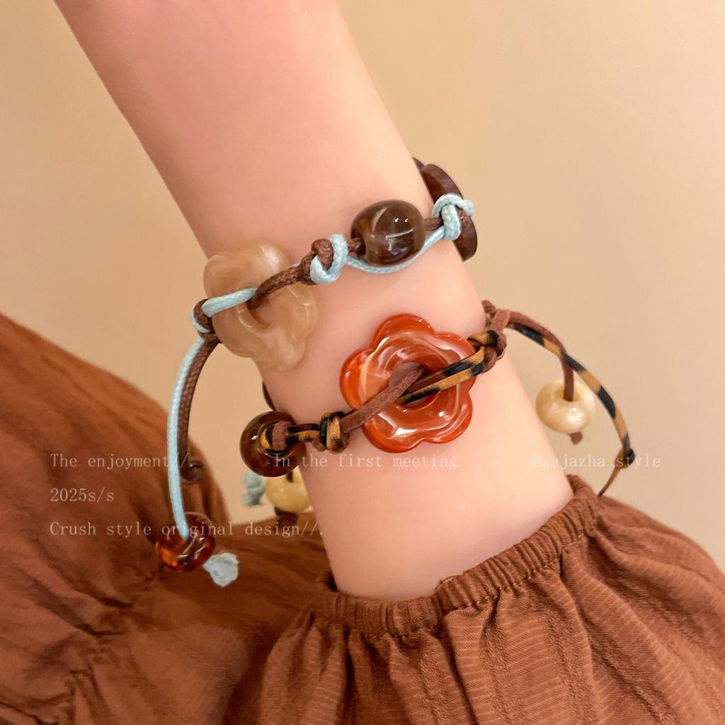 New Chinese Retro Flower Woven Rope Bracelet Women'S Niche Fashion Design High-End Sense Versatile Jewelry Accessories