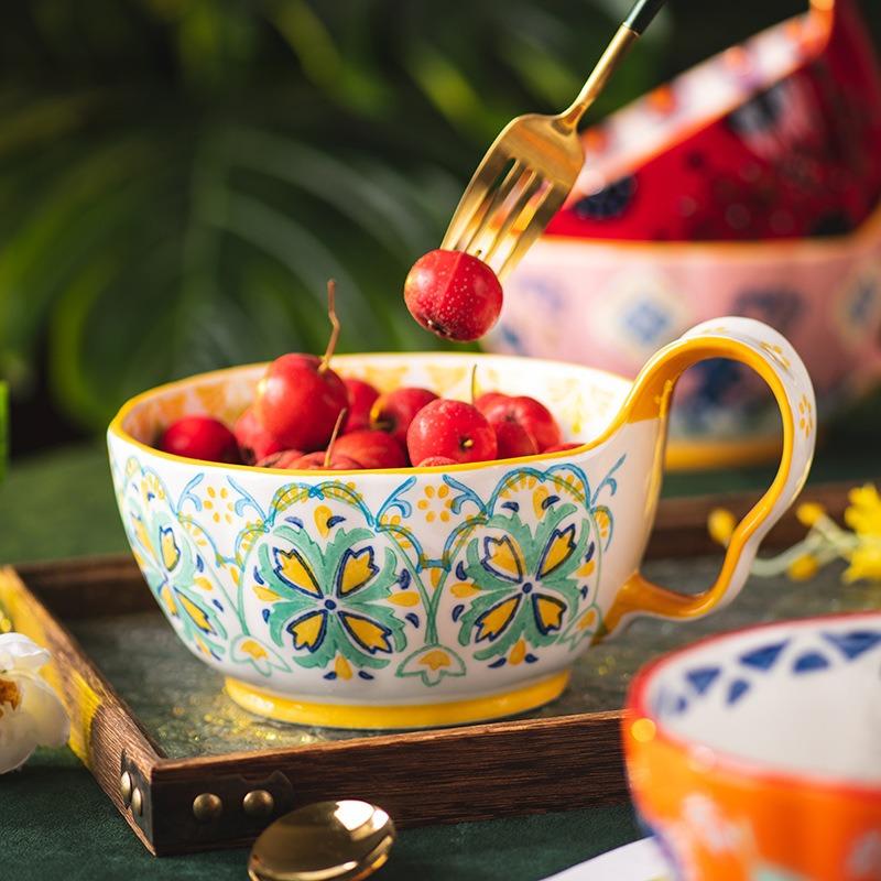 Ciotola per frutta e noodles in ceramica fatta a mano con manico a fiore dipinto a mano sotto smalto per uso domestico creativo