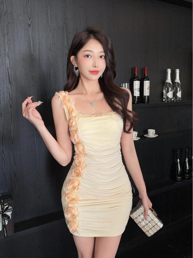 Women's Sexy Low-Cut Mesh Camisole Dress, Slimming Hip-Hugging Skirt for Nightclub