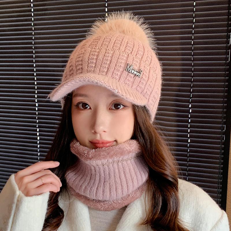 New Hat Women's Velvet Thickened Warm Winter Outdoor Cycling Ear Protection Duck Tongue Knitted Hat