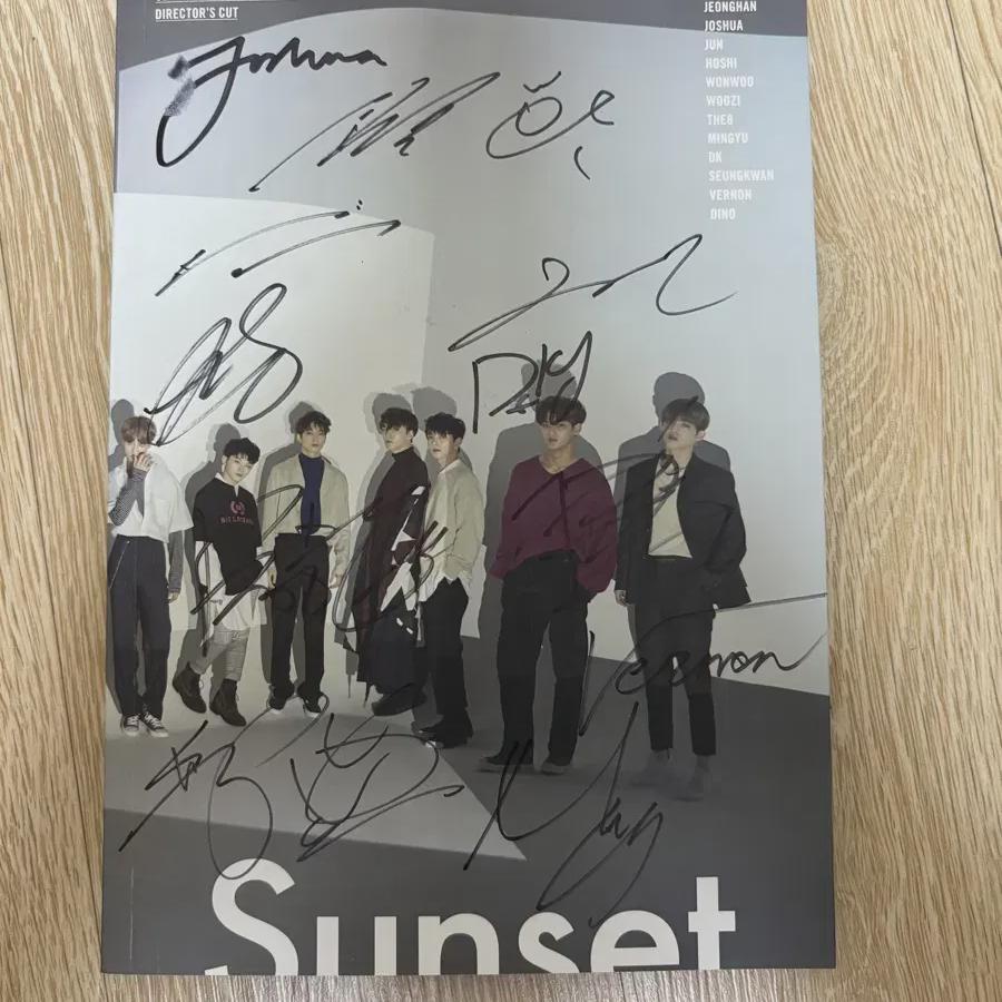 

Seventeen Альбом CD с автографом «Закат Спасибо» Не для продажи