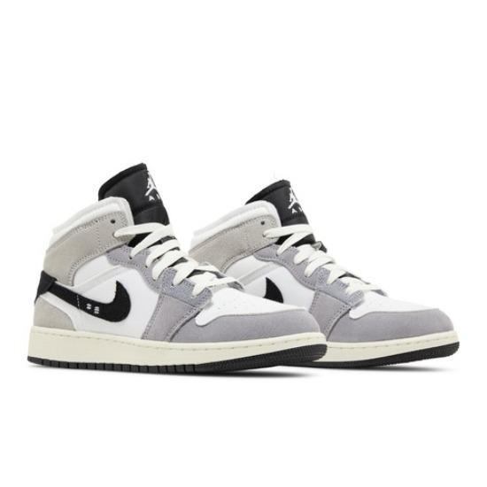 

Air Jordan 1 Mid SE Craft GS Вывернутые наизнанку Цементно-серые FD9091-002 EU 36 серый