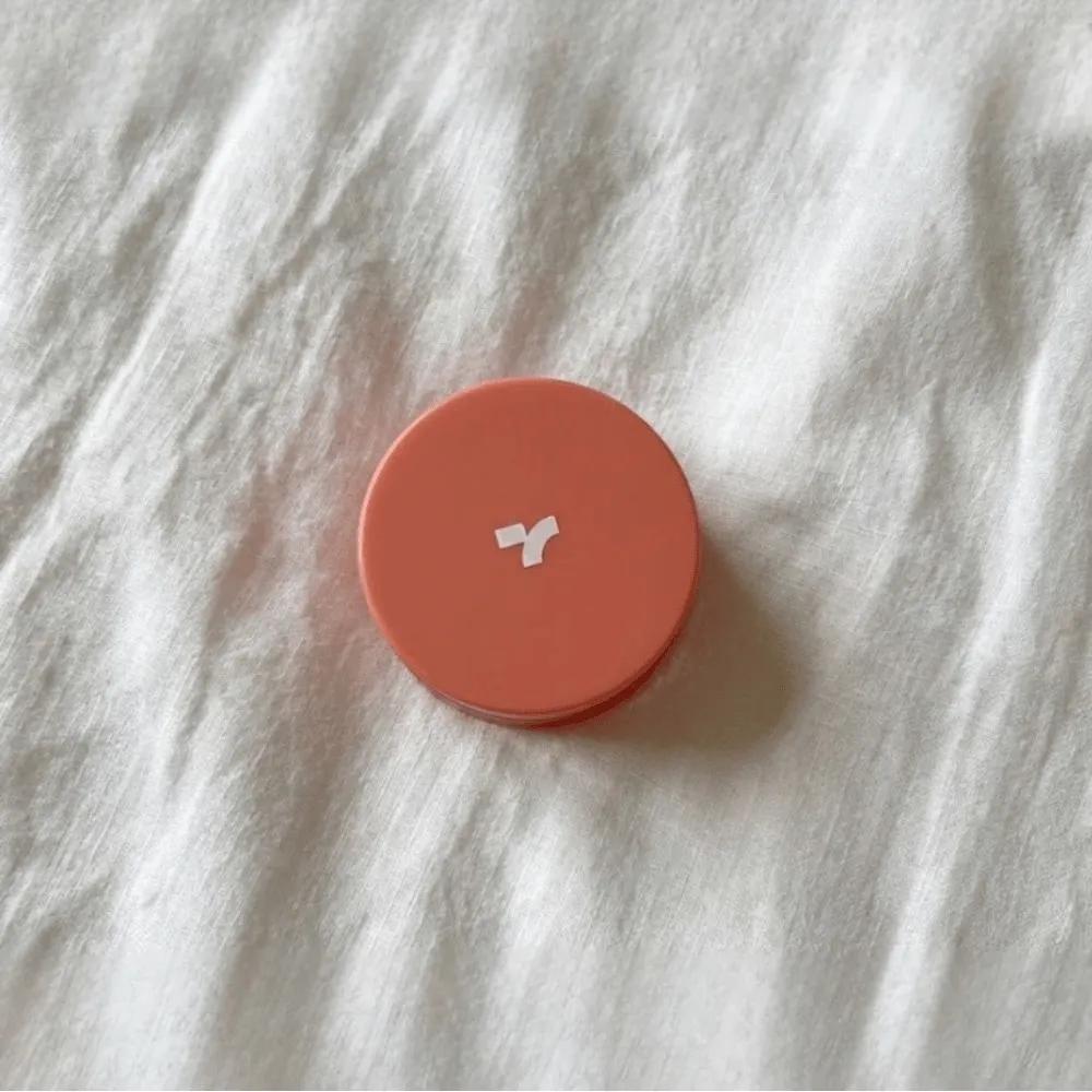 Tony Moly Cheek Tone Lip & Cheek Duo Balm Baby Peach No. 4 Baby Peach No. 4
