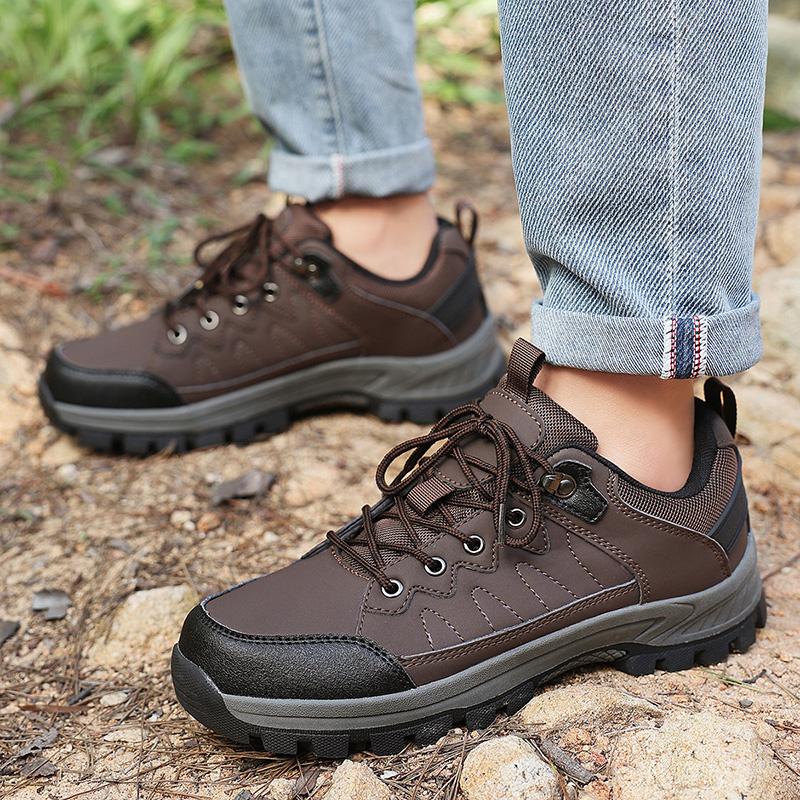 TUINANLE Classic Handmade Casual Leather Shoes Men Loafers Comfortable Moccasins Men Flats Shoes Hiking Walking Boots