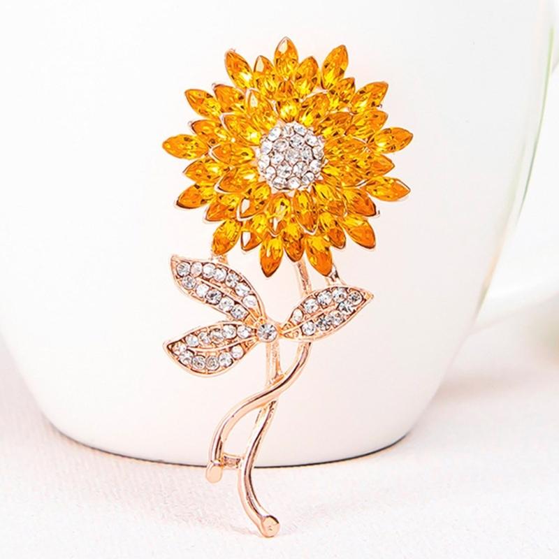 Glittering Rhinestones Floral Pin Comfortable Alloy Clasp Lapel Badge For Accessorizing Fashionable Outfit Enhancer