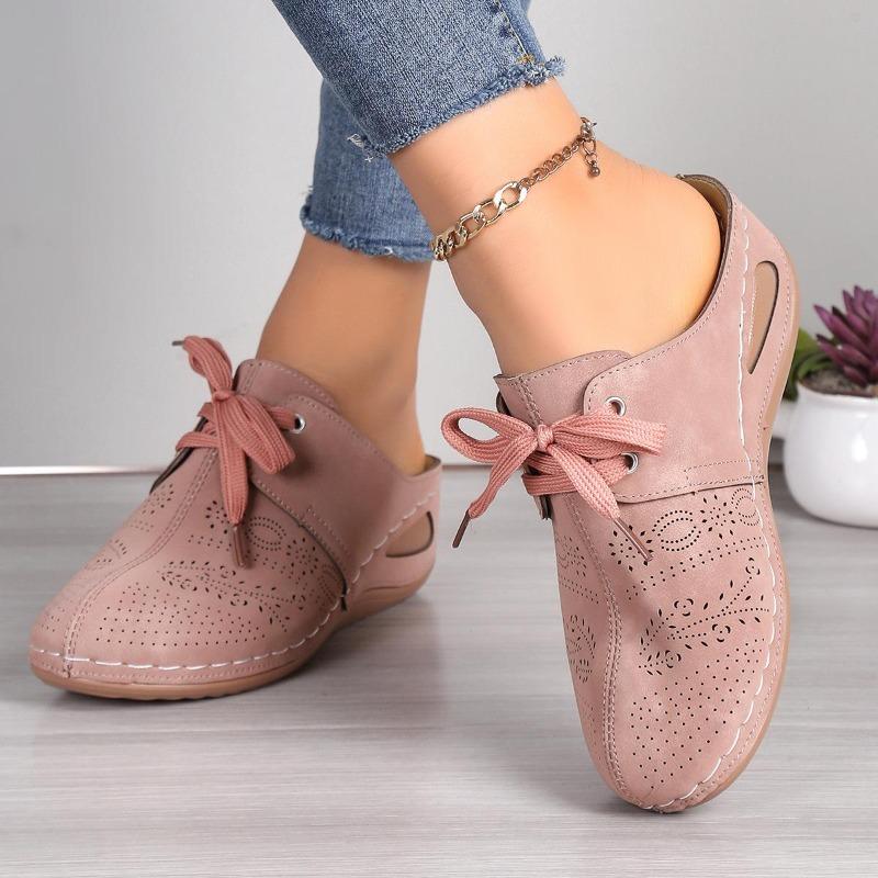 Pantofole con zeppa con tacco a zeppa delle nuove donne Modello con lacci Pantofole da donna con testa cava 43 Scarpe da donna di formato 2024 Nuovi sandali estivi