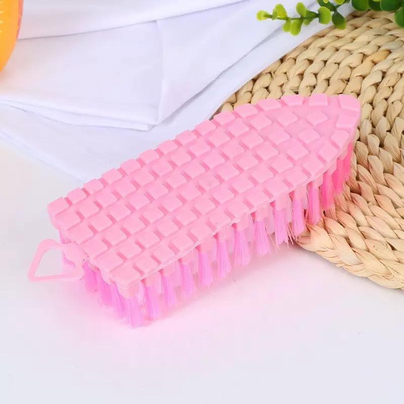 Daily plastic products, kitchen stove cleaning brushes, bathtubs, household bathrooms, clothes brushes, no blind spots