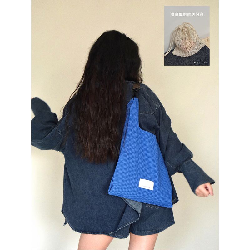 

Haahua Original Eco-friendly Bag Japan fashion Niche Messenger Bag Lightweight Casual Shoulder Handbag Large Capacity Tote Bag Small size Klein Blue