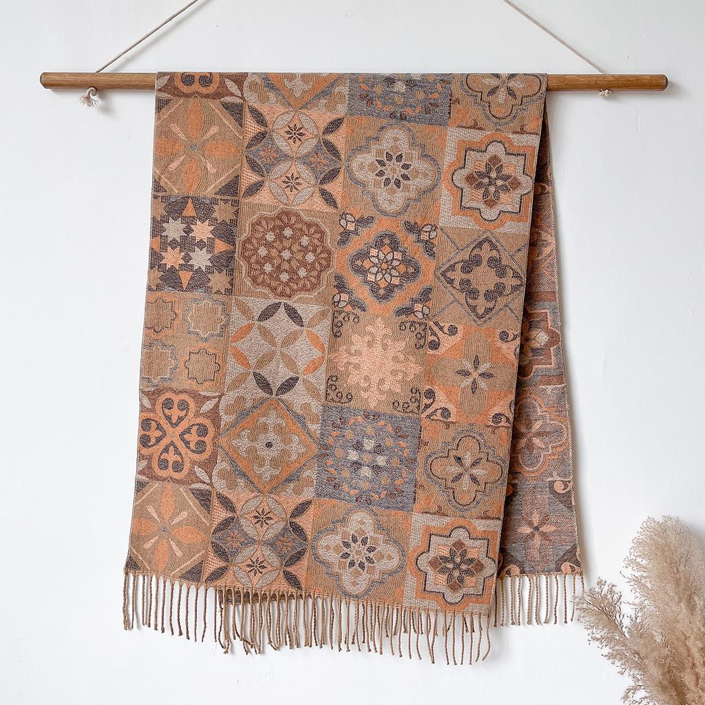 Winter Shape Jacquard Scarf High-end Thick Fringed Scarf Temperament Versatile Imitation Cashmere Warm Shawl