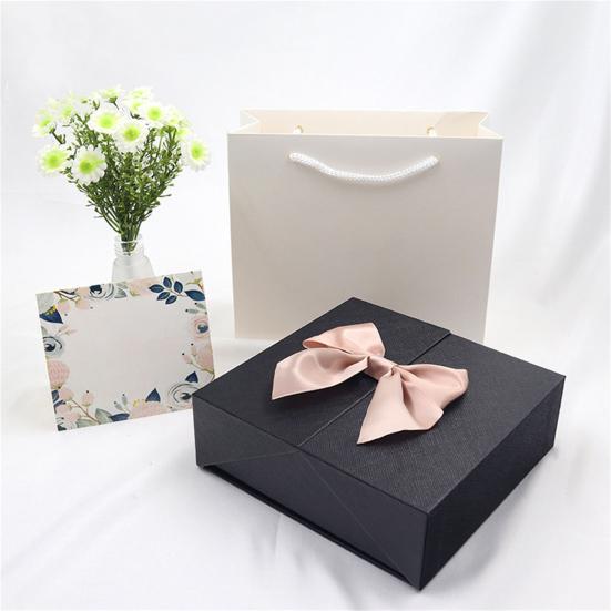 Gift Box Exquisite Workmanship East to Use Cardboard Artificial Rose Flower Jewelry Holder Valentine's Day Accessories