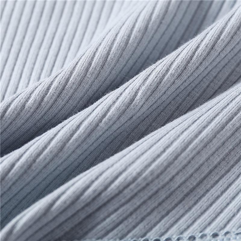 Einfarbige Damenunterwäsche aus Baumwolle mit Spitzenkanten und mittlerer Taille, dreieckige Hose, sexy Slips, Damenhöschen