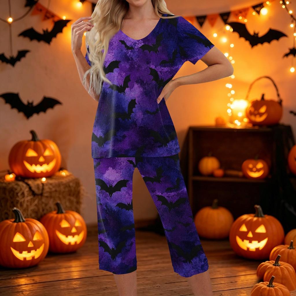 Women Two Piece Set Short Sleeve Top and Capri Pants Halloween Print Casual Lounge Outfit Comfortable Fit