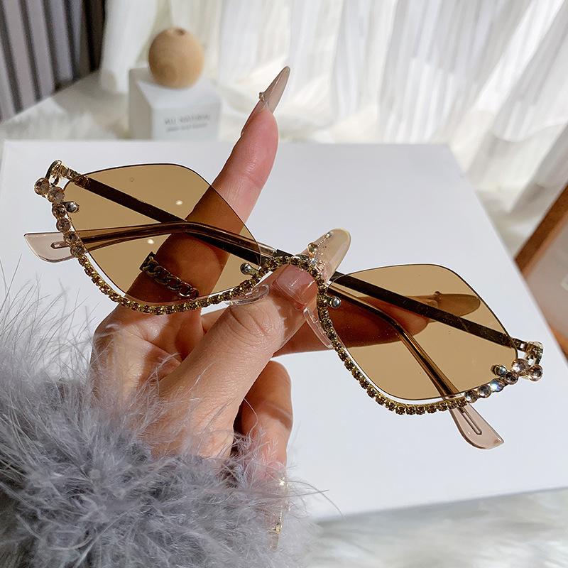 Diamond  Vintage Brand Designer Rhombus Sunglasses Women For Female Luxury Sun Glasses Punk Popular Half Frame Rhinestone Shades
