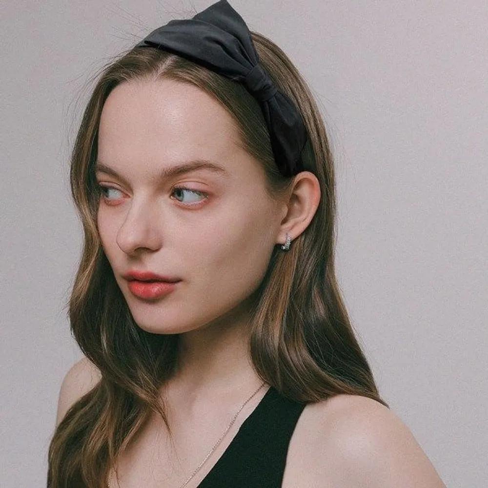 J Lauren Rustling Asymmetrical Ribbon Hairband H01364 beige