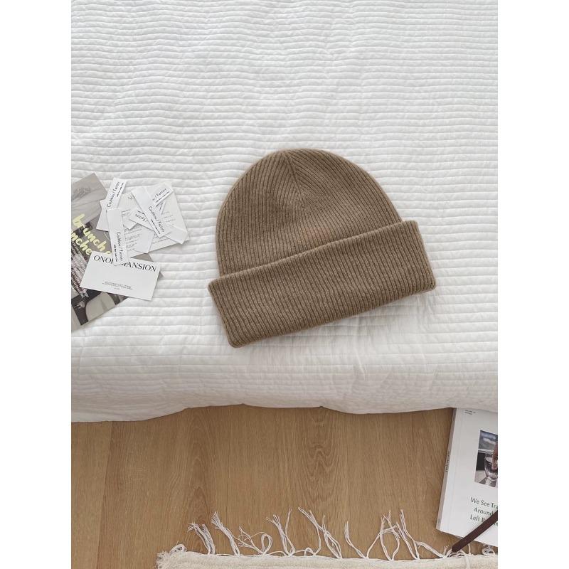 Sheep Wool Solid Color Versatile Knitted Hat Warm Autumn and Winter Woolen Hat High Quality Small Face