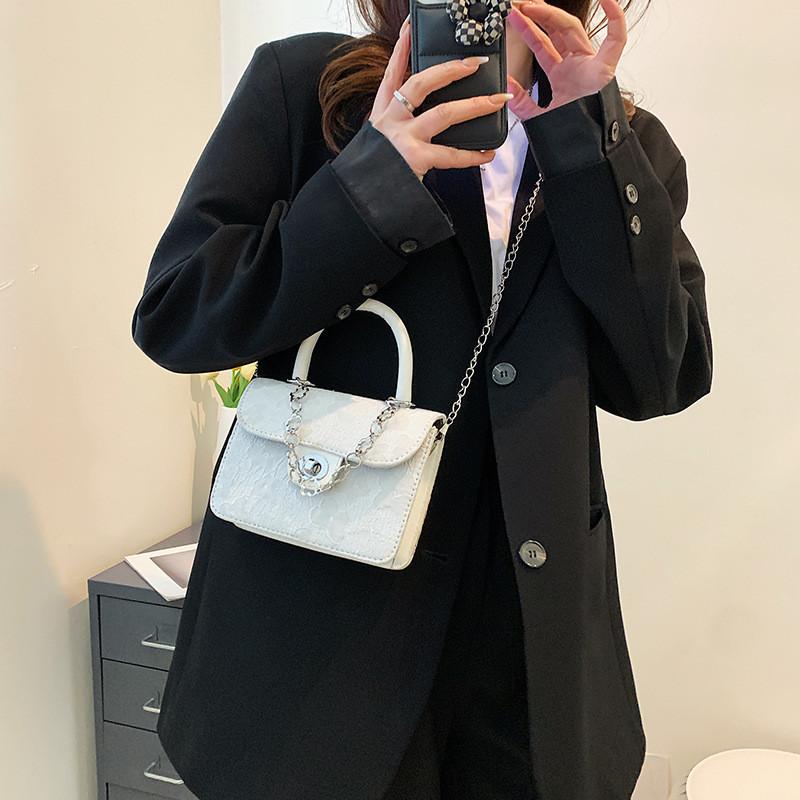 Stylish Jacquard Design Large-capacity Women's Shoulder Bag Korean Trend Simple And Chic Small Square Bag