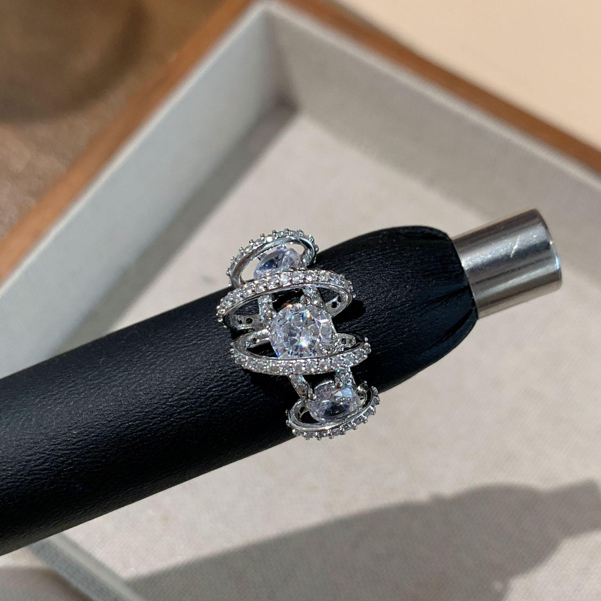 Elegant Adjustable Sparkling Ring for Women - Trendy, High-End Design, Stylish Open Index Finger Ring Open adjustable