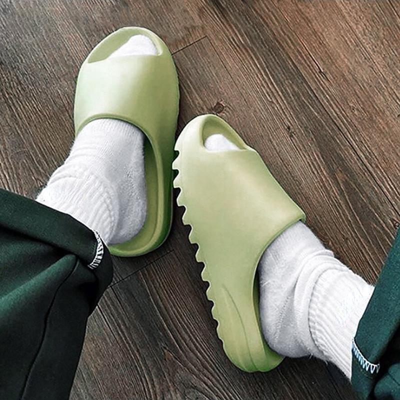 Men Summer Beach Slippers Fashion Outdoor Indoor Eva Soft Flops Male Thick Serrated Sole Anti-slip Shoes