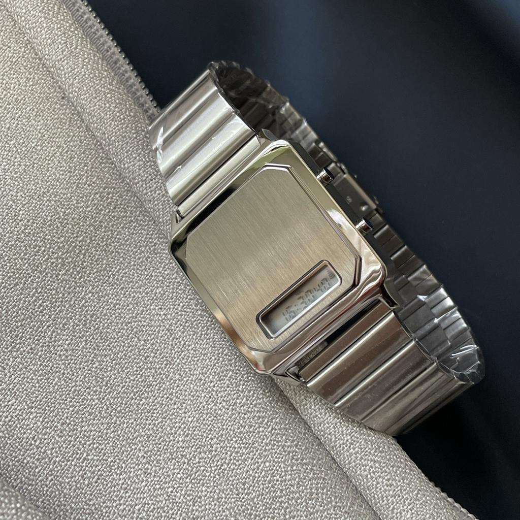 Nouvelle Montre Électronique Carrée Pour Hommes Marque Authentique Simple Haut de Gamme Haute Qualité Luxe Léger Cadeau Étanche