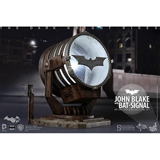 Movie Masterpiece The Dark Knight Rises John Blake Bat Signal Scale Plastic Painted Movable Figure [With Floodlight] 1/6