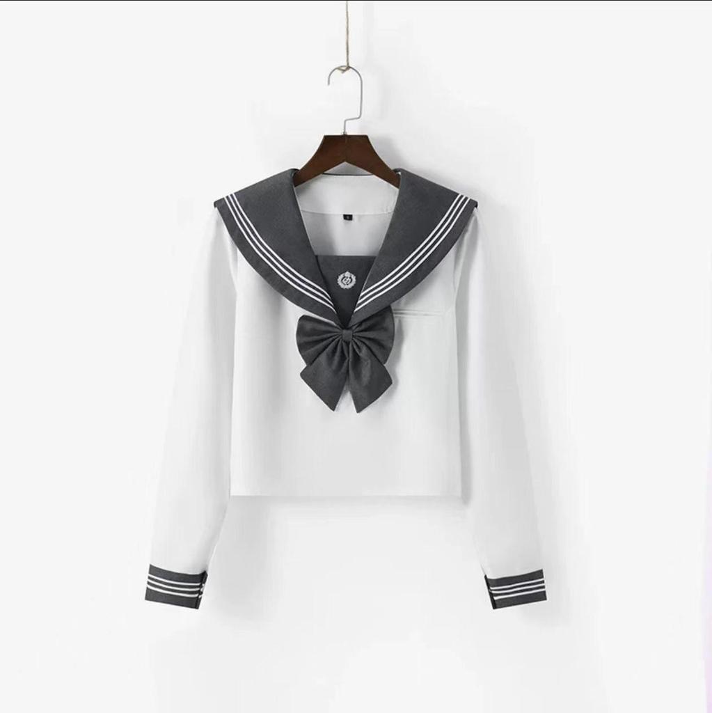 Japanese Embroidery Gray JK School Uniform: Sailor Suit with Short/Long Sleeves & Pleated Skirt for Spring/Autumn.