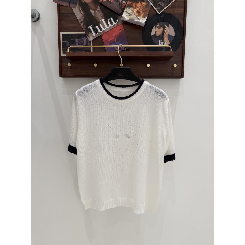 European Style Rhinestone Round Neck Knit Short Sleeve Casual Top - Summer 2026
