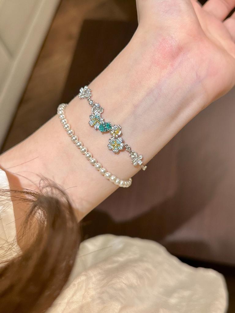 Hot Selling Dopamine Color Diamond Brushed Flower Bracelet Fairy Style Daily Stacking French Elegance