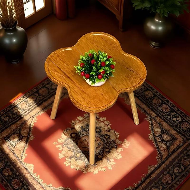 1pc Retro Patterned Edge Table, Suitable for Living Room As a Home Use Side Table, Small Room Coffee Table