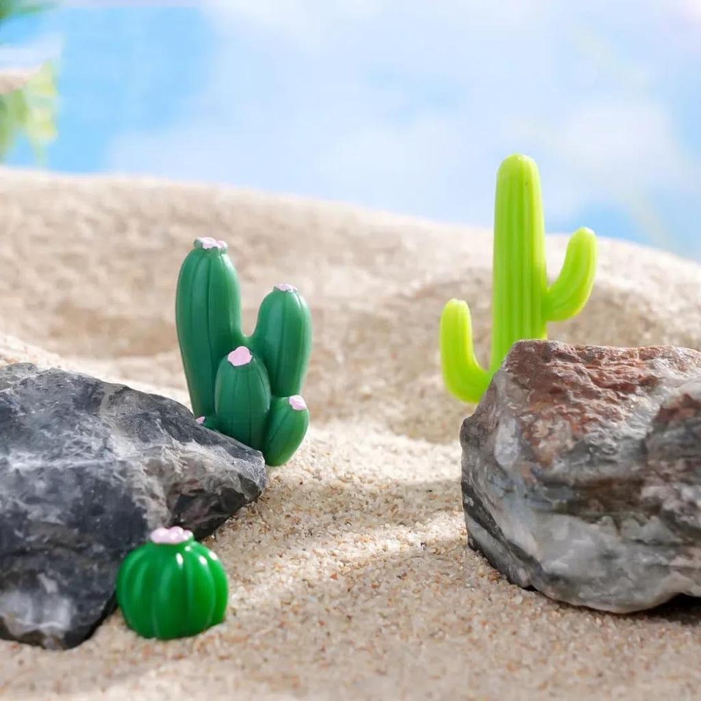 Voyyphixa Miniature Cactus Figurines, Set of 12, Decorations, Mini Ornaments, Cute Decorations, Micro Landscapes, Garden Ornaments, Bonsai