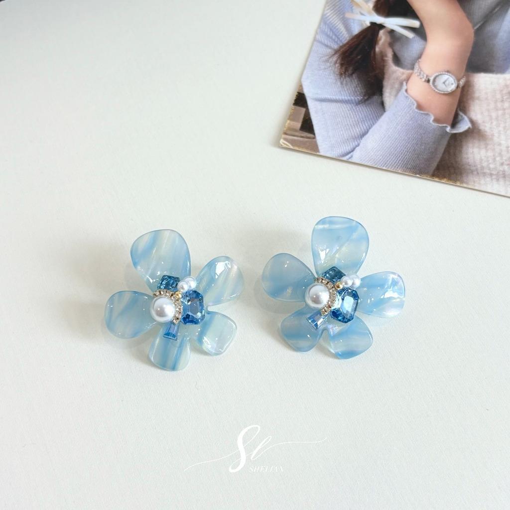 Silver needle super fairy three-dimensional flower stud earrings vacation style gentle acetic acid earrings sweet atmosphere earrings advanced sense