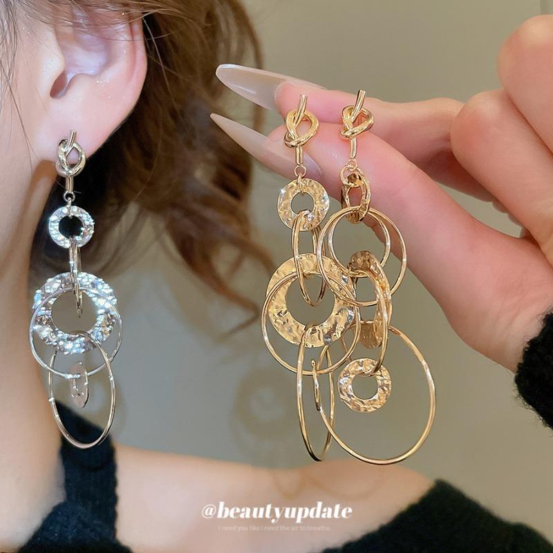 Silver needle European and American knotted round pleated metal fringed pendant earrings versatile stud earrings niche design earrings women