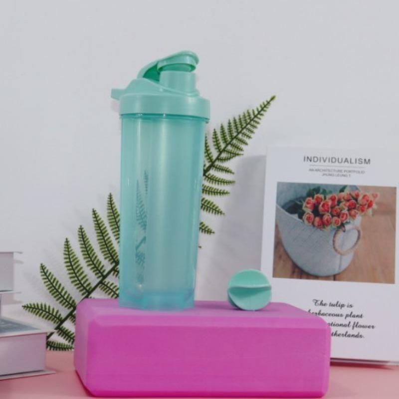 700ML Portable Fitness Water Cup, Meal Replacement Milkshake Cup, Protein Powder Shaker Cup, Graduated Mixing Cup