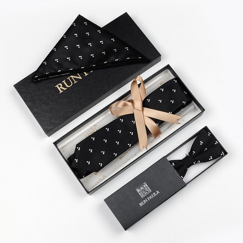 Erkek Resmi Papyon ve Cep Mendili Seti - Profesyonel Giyim İçin Zarif Takım Elbise Aksesuarları