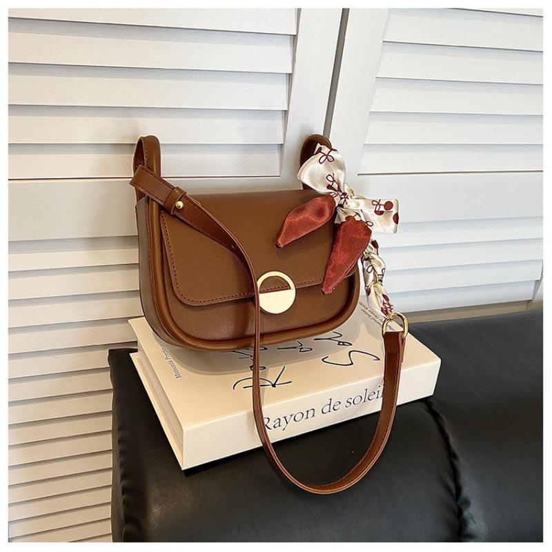 Large-capacity Commuting New Spring Popular Retro Simple Texture Tote Shoulder Underarm Bag Women