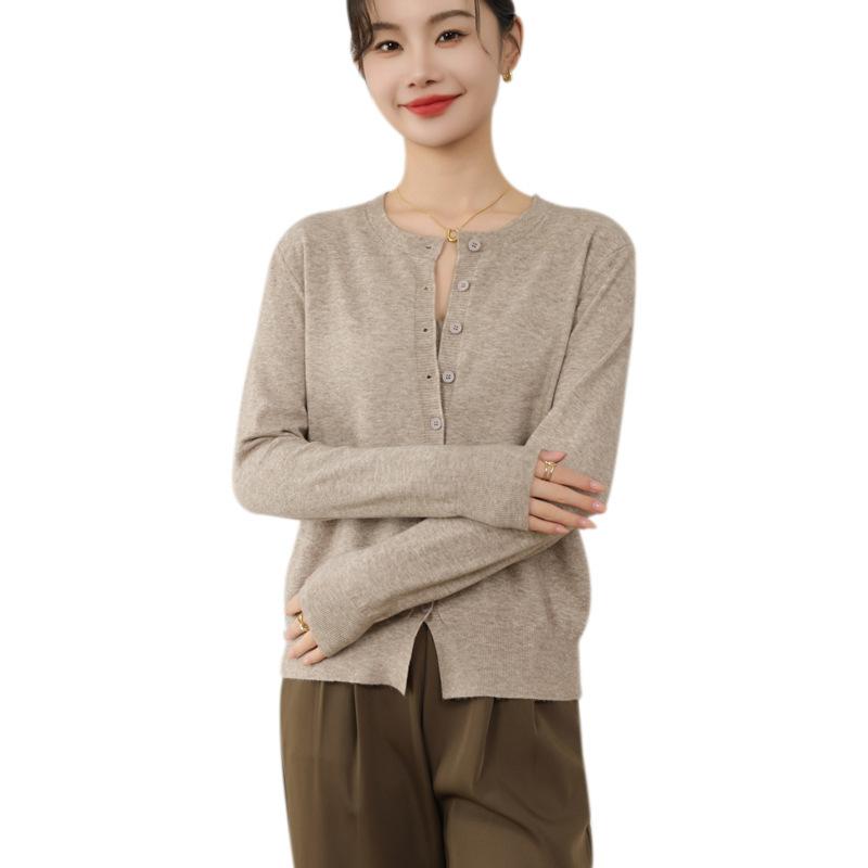 Autumn Women's Round Neck Wool Blend Cardigan Knitwear