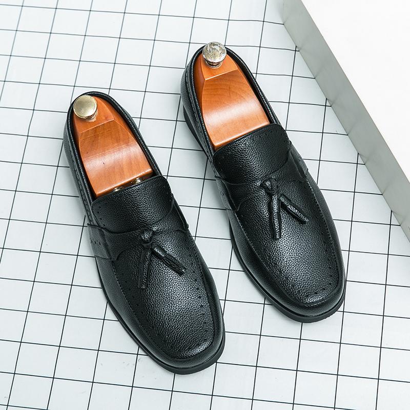 Comfortable oversized men Loafers  Fashion Walking Shoes Man Drive Flats Classic  Style Men Casual Driving party Office Shoes