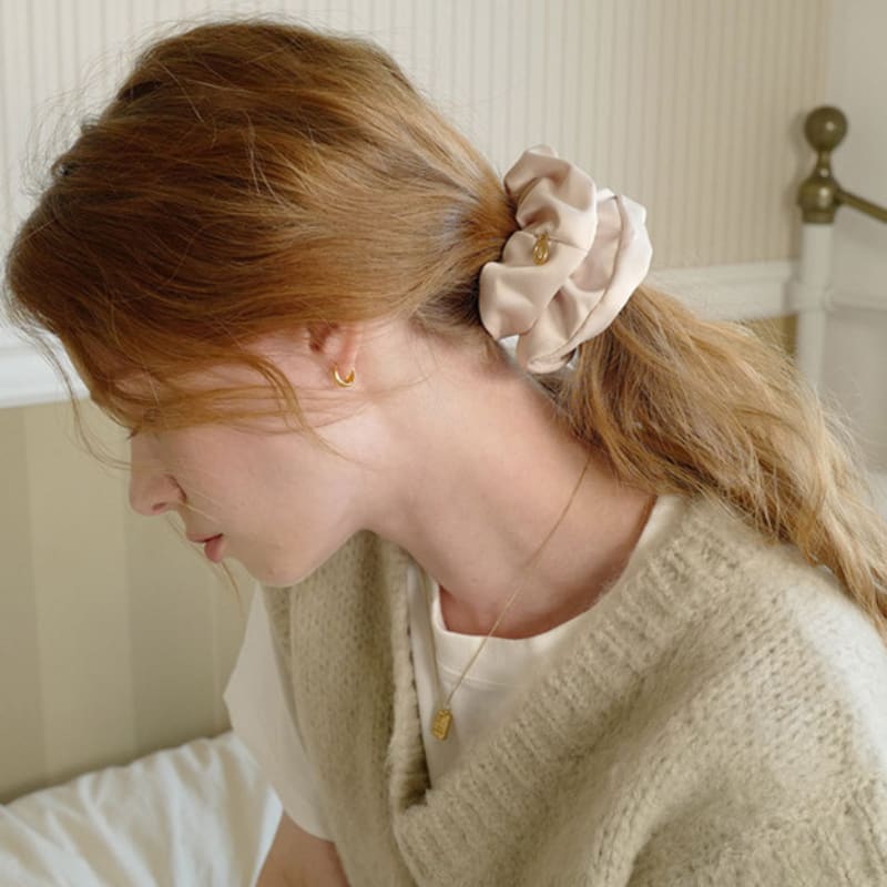 Fiore Classic Silk Scrunchie