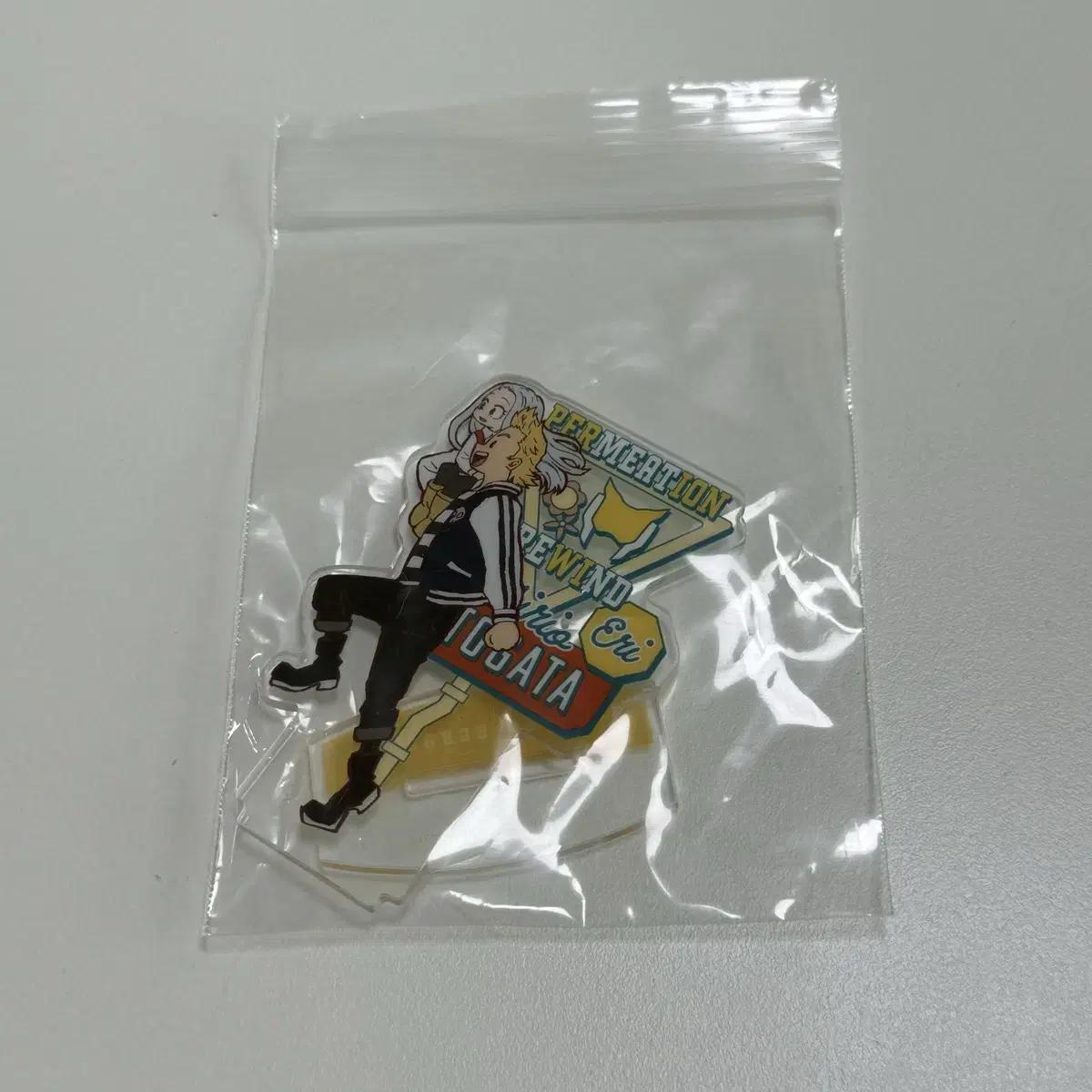 

Hiroaka Miglio & Eri Acrylic Stand
