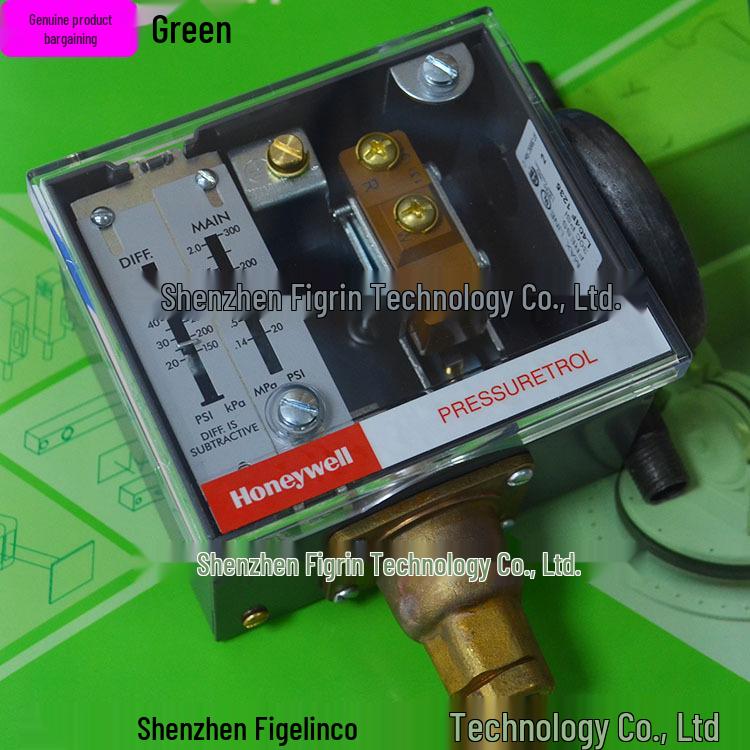 Honeywell L404F1235 Pressure Switch - Real Product Photo