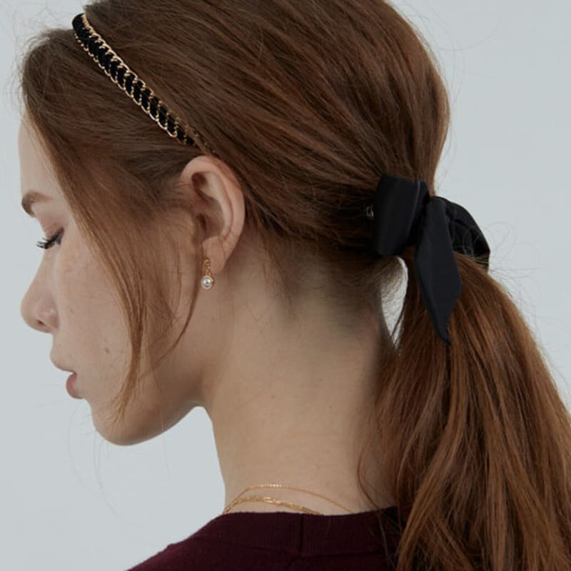 Ssecondo Ribbon hairpin, Yumi