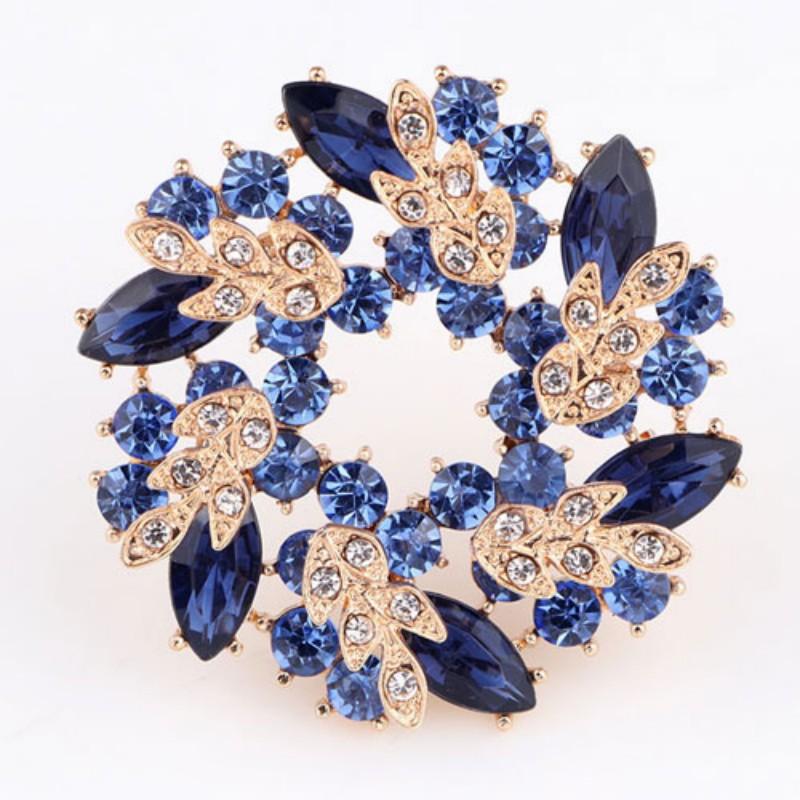 Women's Round Brooch Simple Wreath Buckle Pin Corsage Accessories