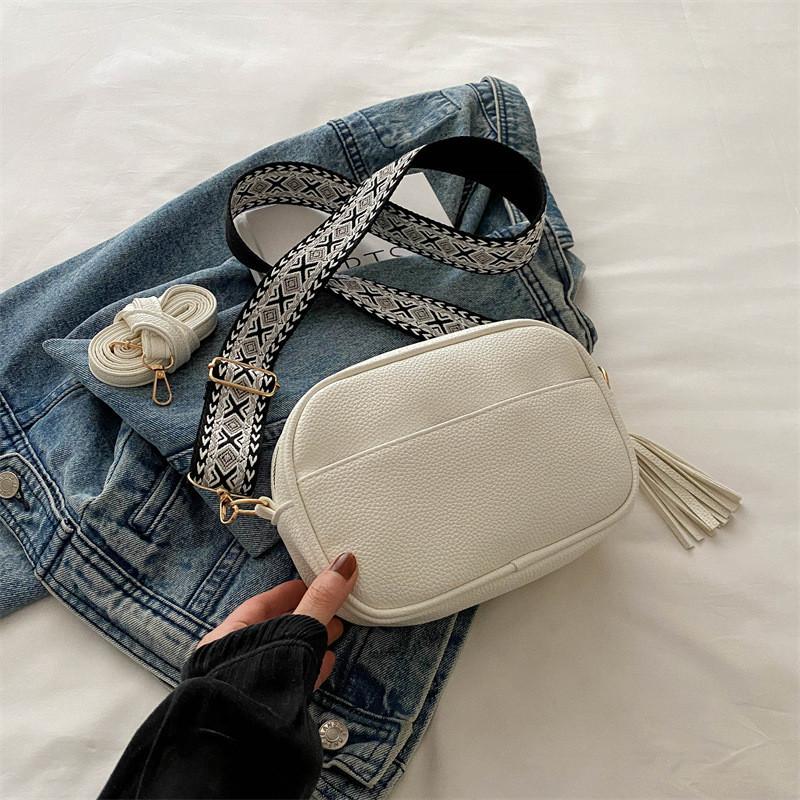 Fashionable Pu Leather Small Square Bag For Women Trendy Street Style Crossbody Bag белый