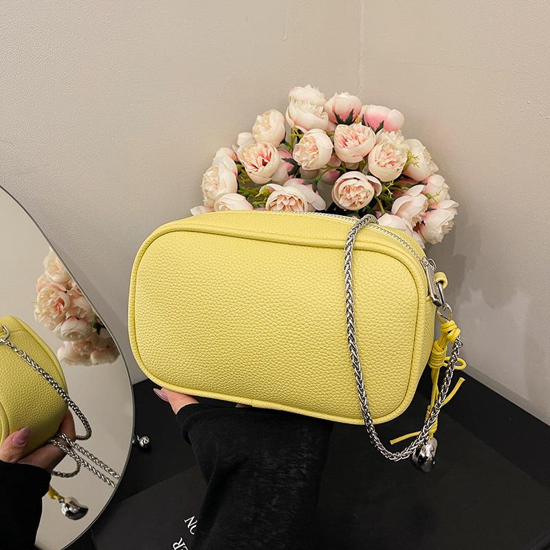 Simple Casual Small Bag Women's New Versatile Commuter Shoulder Bag Fashion Chain Messenger Bag